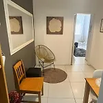 Apartamento A 2 Quadras Da Praia E Metro - Rp250