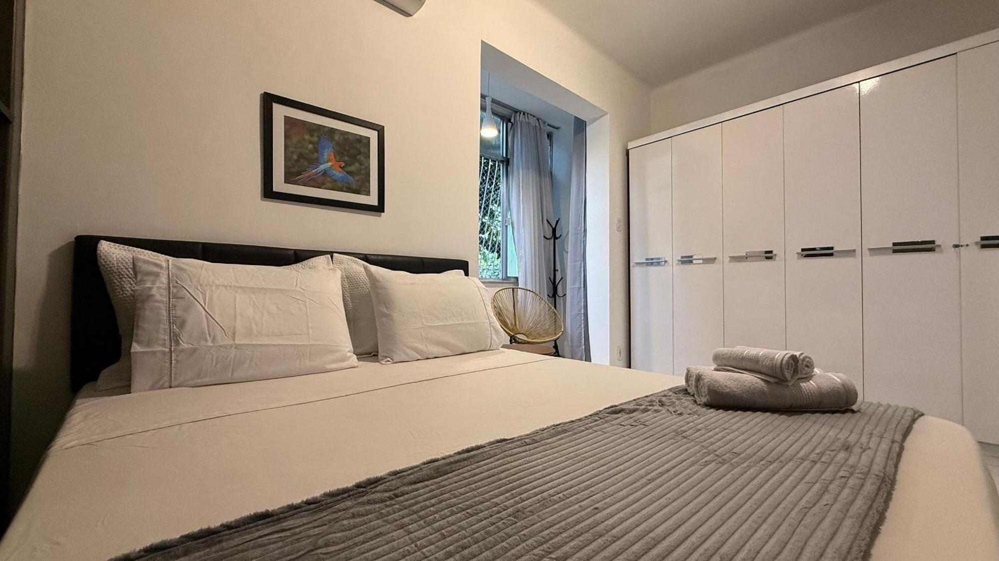 Apartamento A 2 Quadras Da E Metro - Rp250 *